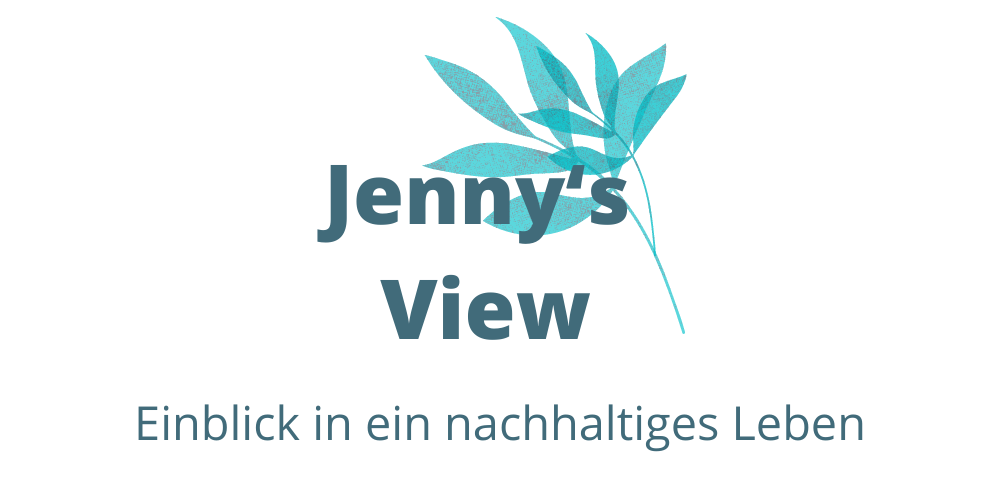 Zwei türkisfarbene Farne hinter dem Schriftzug "Jenny's View". Mit dem Untertitel "Einblick in ein nachhaltiges Leben".